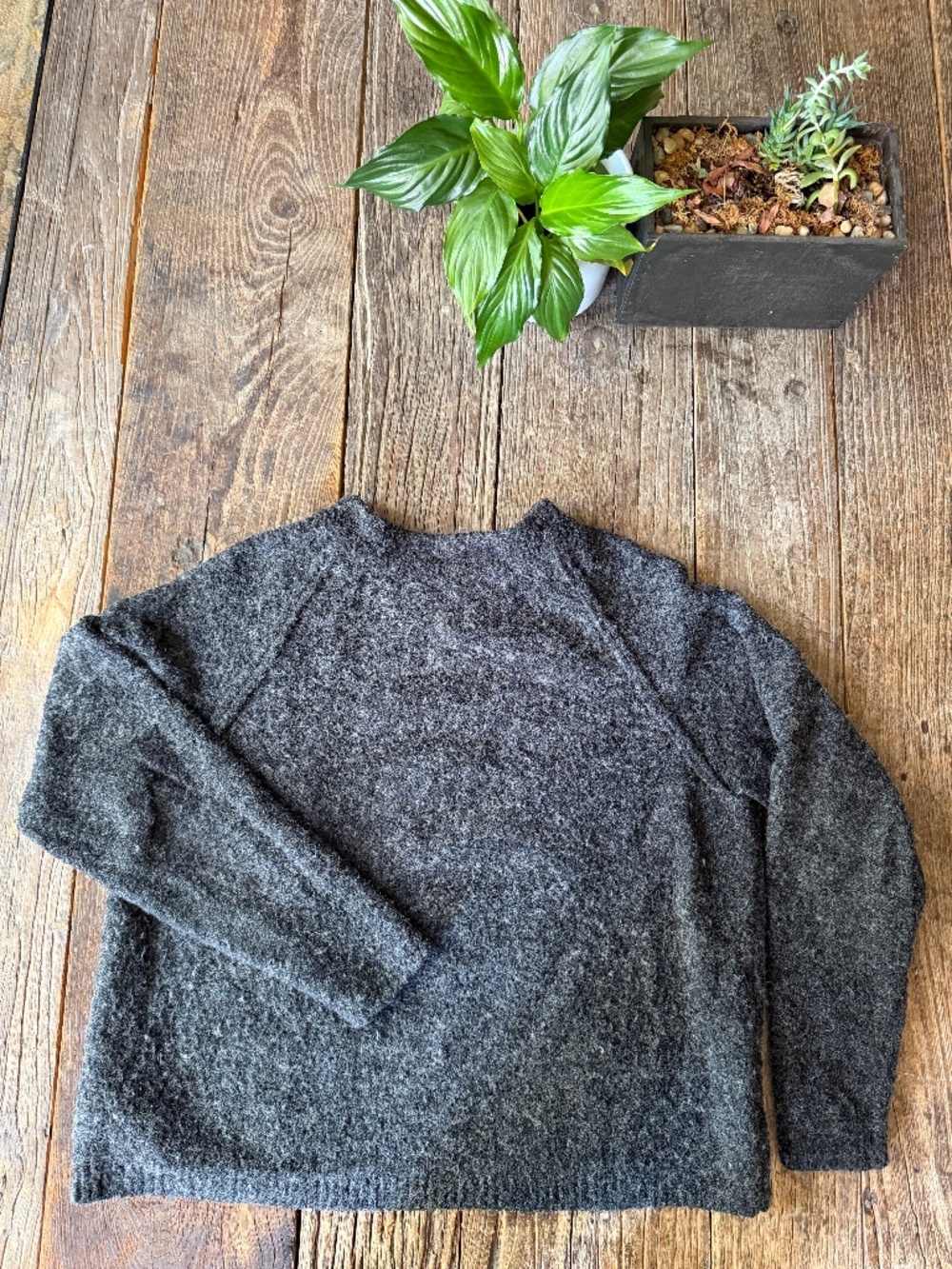 Willow and Clay Wool blend pullover sweater | Size Small
